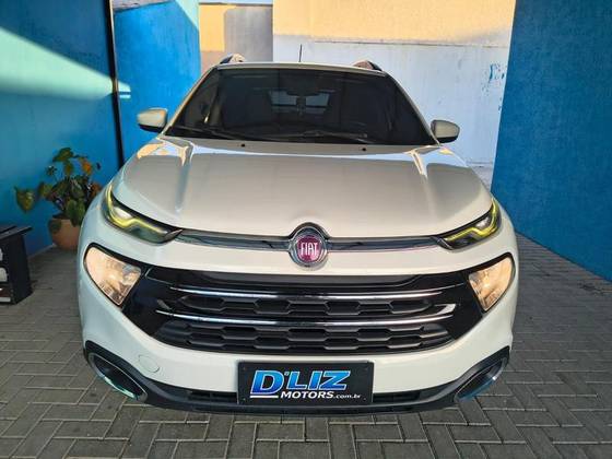 FIAT TORO 1.8 16V EVO FLEX FREEDOM AT6 FIAT TORO 1.8 16V EVO FLEX FREEDOM AT6